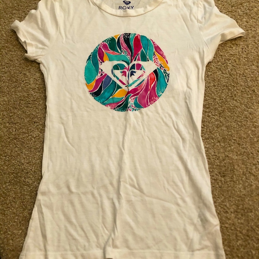 White graphic Roxy tee